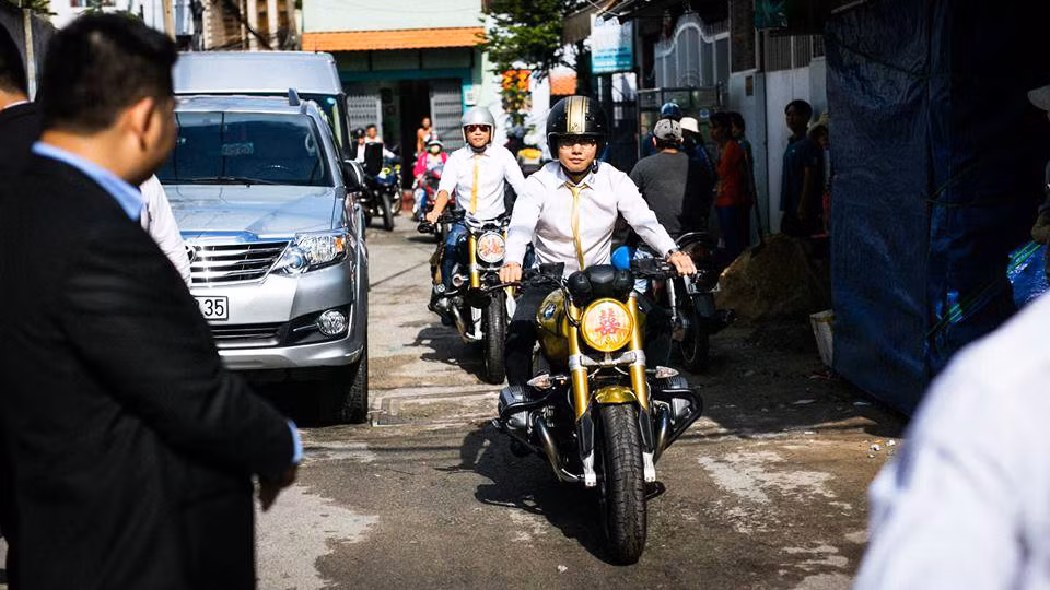 Theo các thành viên của Clb BMW R nineT tại Sài Gòn cho biết, với họ mỗi chuyến đi đều là những trải nghiệm đáng nhớ - đặc biệt là được "phiêu" trên những cung đường trên dải đất hình chữ S Việt Nam.