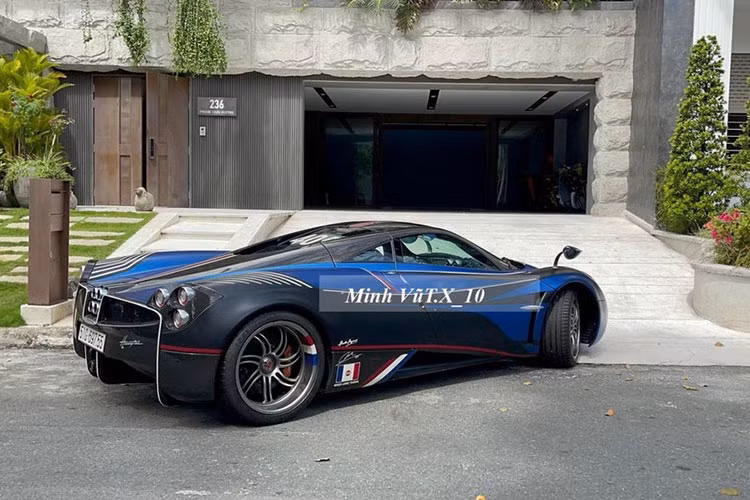 Màn alo giao xe thần gió của Minh Nhựa đã gây xôn xao mạng xã hội nhưng không được Cường Đô la để lại bình luận gì. Nhưng nếu Cường Đô la chốt đơn Pagani Huayra, lại có 1 sự kiện chấn động tiếp theo trong giới chơi xe sẽ xảy ra, khi đây sẽ là chiếc siêu xe thuộc phân khúc hypercar đầu tiên mà tay chơi phố núi Gia Lai sở hữu.