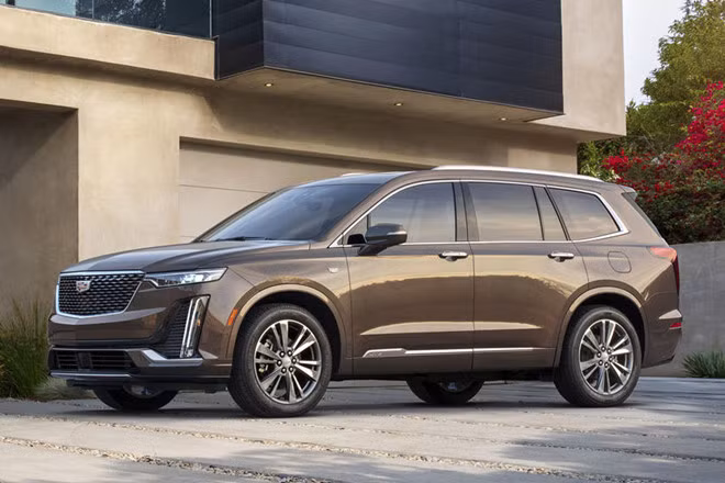 Crossover chạy điện mới Cadillac có thiết kế sắc sảo hơn cả XT6 mới (ảnh) vừa được công bố tại Detroit Auto Show 2019. Kể từ XT6, cứ mỗi sáu tháng từ nay tới 2021, Cadillac sẽ ra mắt thêm một mẫu xe mới. Tiếp sau XT6 sẽ là Escalade mới và sedan hiệu suất cao.