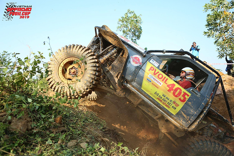 Điểm đặc biệt tại VOC 2019 chính là sự xuất hiện của rất nhiều các thiết bị công nghệ cao phục vụ cho công tác chấm thi, truyền thông và điều hành. Hệ thống CCTV tân tiến đã hỗ trợ rất đắc lực cho ban trọng tài, giảm thiểu những sai sót của con người trong kiểm soát thi đấu. Sự đầu tư hệ thống truyền hình trực tiếp từ đường thi giúp cho khán giả tại lều trung tâm lẫn khán giả theo dõi qua trực tuyến luôn theo sát được diễn biến giải đấu.