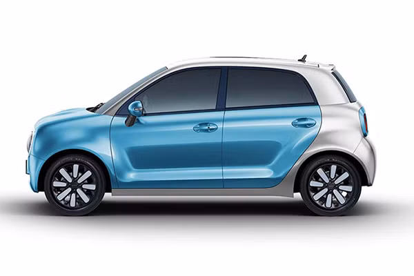 Ngày nay, mọi thứ đã có sự thay đổi và Trung Quốc đã có ít xe sao chép hơn, nhưng hiện tượng đó vẫn chưa chấm dứt hoàn toàn. Một minh chứng cho điều nó chính là xe điện ORA R1 mới, một mẫu xe có thiết kế gần như giống y hệt Smart EQ ForFour.