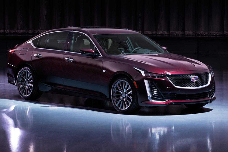 CT5 đi kèm với nhiều chế độ vận hành như: Tour, Sport, Snow/Ice (tuyết) hay My Mode (tùy chỉnh) với nhiều sự thay đổi như: các bước chuyển số, cảm giác lái và phanh cũng như sự phân bổ mô-men xoắn giữa hai trục trước sau (bản AWD). Giá xe Cadillac CT5 mới sẽ được công bố khi bán ra tại Mỹ vào mùa thu năm nay.