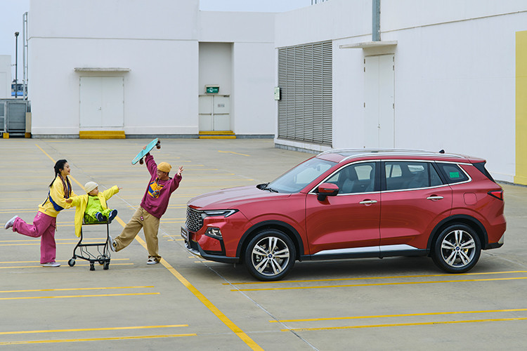 Hon 10.000 xe Ford Territory den tay khach Viet sau hon 1 nam