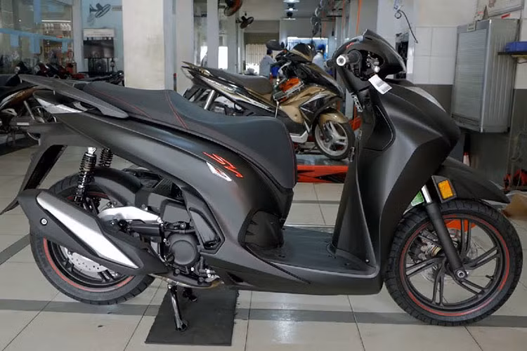 Gia xe Honda SH 350i tai Viet Nam giam manh, thap hon de xuat-Hinh-2