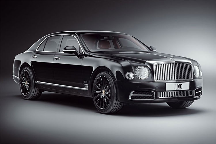 Thời gian trôi nhanh, chỉ sang năm sau thôi là thương hiệu Bentley hiện đã là người một nhà của tập đoàn Volkswagen sẽ bước sang dấu mốc 100 năm thành lập. Để kỷ niệm dấu mốc lịch sử này, hãng đã quyết định vén màn phiên bản đặc biệt mới của dòng xe Bentley Mulsanne W.O. Edition.