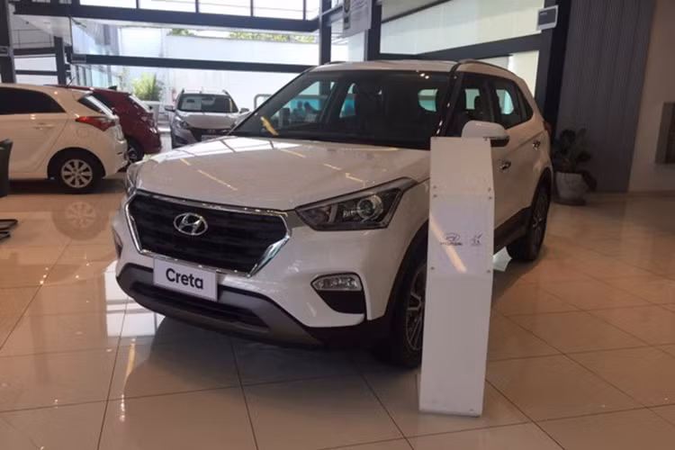 Tại thị trường Brazil, Creta phiên bản 2017 mới được hãng xe Hyundai chốt giá từ 72.990 - 99.490 Real (tương đương 515 - 702 triệu đồng).