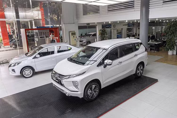 Cộng dồn doanh số từ đầu năm đến tháng 7/2021, Xpander đạt 8.757 xe được giao đến tay khách hàng, tăng 17% so với cùng kì năm ngoái. Hiện, Mitsubishi Xpander được phân phối song song hai hình thức nhập khẩu và lắp ráp, giá từ 555-630 triệu đồng.