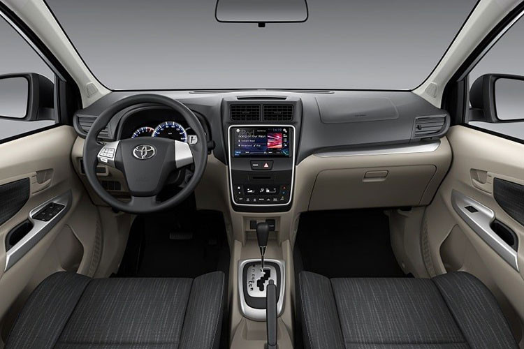 Đặc biệt, việc phải đối mặt với các bóng quá lớn của đàn anh Rush vốn đang được Toyota triển khai ưu đãi, giảm giá bán trong thời gian gần đây… khiến Avanza thực sự gặp khó trong việc chinh phục những khách hàng muốn mua một chiếc MPV thương hiệu Toyota.