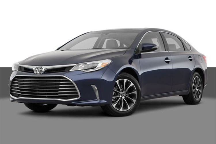 Vị trí thứ 5 trong danh sách xe ôtô đáng tin cậy nhất thuộc về dòng sedan cỡ lớn của Nhật Bản - Toyota Avalon. Mẫu xe này từng lọt vào top những mẫu sedan an toàn nhất ở Mỹ, với mức độ an toàn cho người lái, hành khách ngồi trước và sau đều đạt 5/5 điểm, theo đánh giá của Cơ quan An toàn giao thông đường bộ Mỹ (NHTSA).