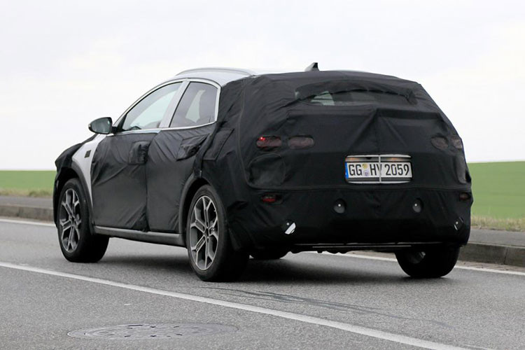 Bên cạnh đó, Kia sẽ cung cấp cho các mẫu Ceed và Proceed thông thường các động cơ xăng tăng áp cho công suất lên tới 201 mã lực, chỉ có duy nhất một động cơ dầu diesel, nhiều khả năng Xceed cũng sẽ tham khảo các hệ truyền động của Ceed và Proceed.