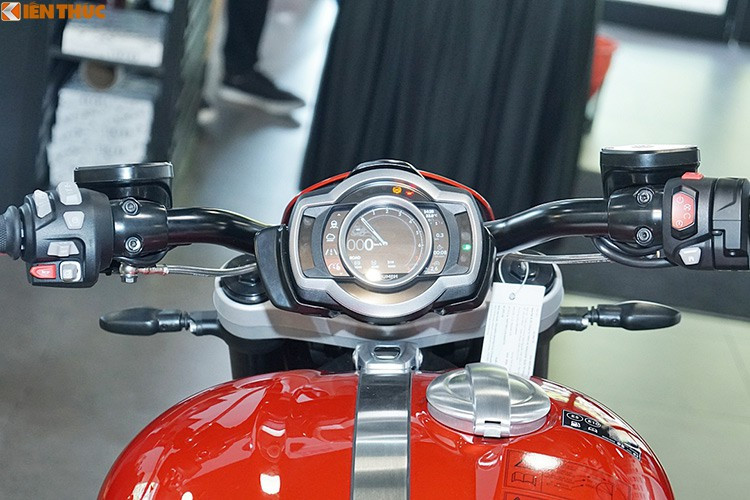 Triumph Rocket 3 tien ty bi trieu hoi vi loi phanh nguy hiem-Hinh-3