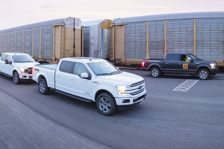 Ngày lên kệ cụ thể của chiếc F-150 hoàn toàn chạy điện này cũng vẫn là một bí ẩn. Mặc dù Ford hứa hẹn rằng mẫu xe này sắp được ra mắt nhưng nhiều khả năng tới tận cuối năm sau hoặc sang năm 2021 mới được bán ra.