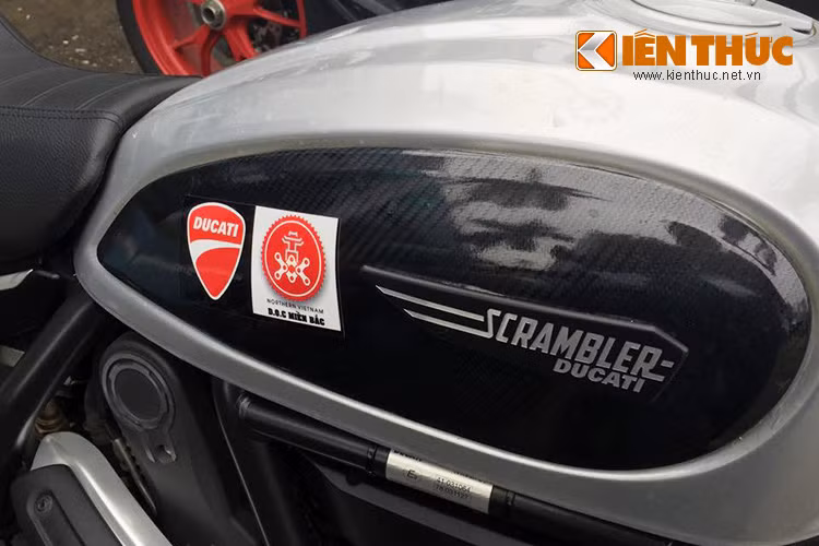 Desmo Owners Club (D.O.C) là nơi tập chung các tín đồ của Ducati yêu thích hệ thống Desmodromic Valve mà chúng ta thường gọi chung là hệ thống Supap. 