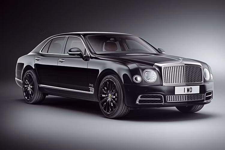 Chỉ có đúng 100 chiếc Bentley Mulsanne W.O. Edition được sản xuất và bán ra thị trường toàn cầu, trong đó 5 chiếc dành cho thị trường châu Á - Thái Bình Dương. Trong số này, chỉ có duy nhất 1 chiếc Bentley Mulsanne W.O. Edition dành cho thị trường Việt Nam.
