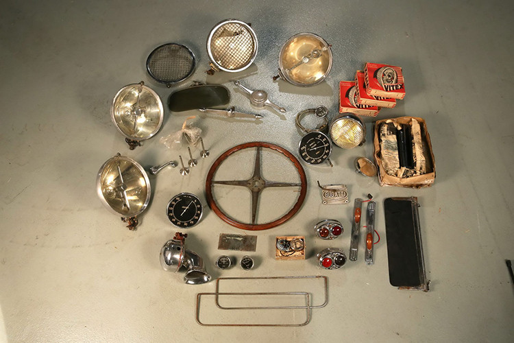 Được biết, ba chiếc siêu xe Bugatti cổ sẽ được bán đấu giá ở sự kiện Artcurial’s Rétromobile 2019 tổ chức tại Paris vào ngày 8 tháng 2 tới, với các chuyên gia dự đoán chúng có tổng giá trị hơn 1 triệu USD.