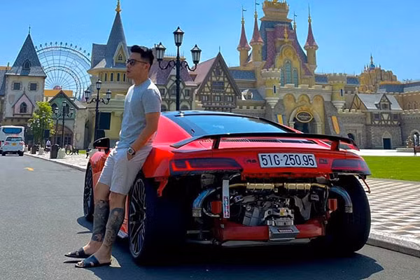 Tong Dong Khue tau McLaren 570S bien trang doc nhat Viet Nam
