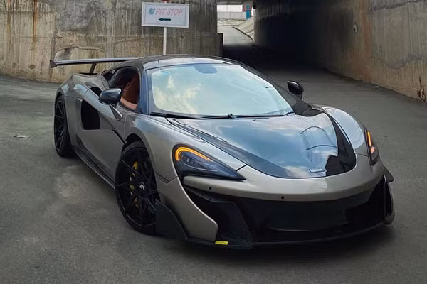 Tong Dong Khue tau McLaren 570S bien trang doc nhat Viet Nam-Hinh-3
