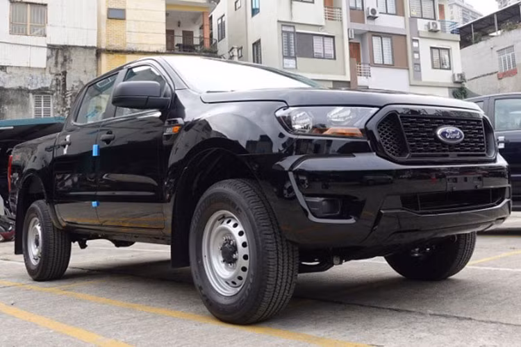 Ford Ranger lap rap Viet Nam lo dien hoan toan, cho ra mat