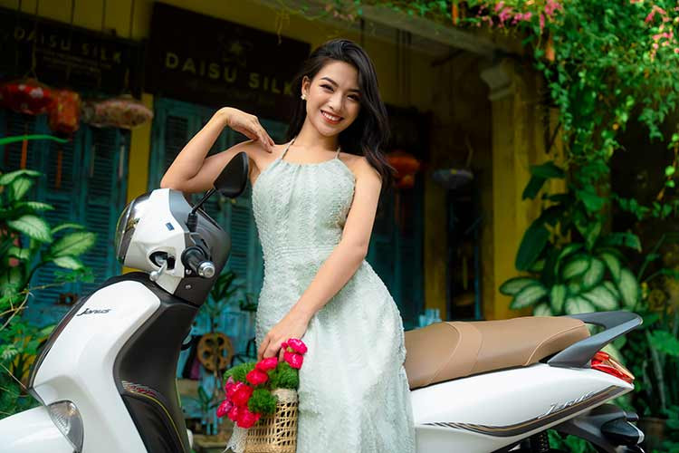 Yamaha Janus do dang cung hai hotgirl GenZ don “khuc giao mua”-Hinh-4