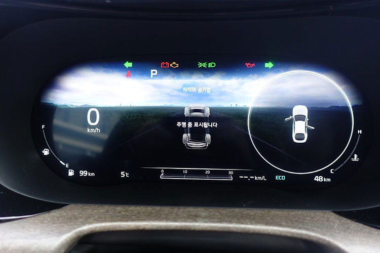 ia Optima 2020 tại thị trường Hàn Quốc còn đa dạng về động cơ. Theo đó, xe có tổng cộng 4 tùy chọn động cơ, đầu tiên là máy xăng SmartStream G2.0 với 4 xi-lanh, dung tích 2.0 lít, tạo ra công suất tối đa 160 mã lực và mô-men xoắn cực đại 196 Nm. Thứ hai là động cơ xăng SmartStream G1.6 T-GDi, 4 xi-lanh, tăng áp, dung tích 1,6 lít, sản sinh công suất tối đa 180 mã lực và mô-men xoắn cực đại 265 Nm.