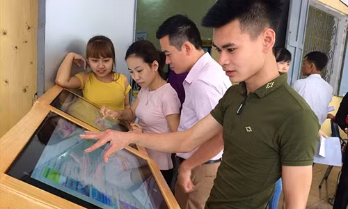 Chuyen gia noi ve de xuat them 1 ngay nghi le vao dip 27/7