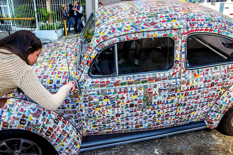 “Con bọ” Volkswagen Beetle đã trở thành phần quan trọng trong lịch sử hãng xe Volkswagen. Đến nay, trải qua hơn 70 năm phát triển với nhiều dấu ấn thăng trầm, chất lãng mạn của “con bọ” vẫn luôn làm say lòng giới mê xe trên khắp hành tinh.