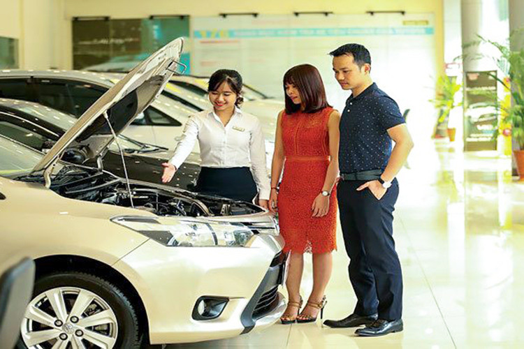 Với doanh số bán hàng giảm trong tháng 4 vừa qua, trong tháng 5 Công ty Ô tô Toyota Việt Nam thực hiện chương trình ưu đãi mùa Hè kéo dài đến ngày 30/6/2019 bằng việc giảm giá ôtô mới tặng phụ kiện trị giá 25 triệu đồng cho khách hàng mua dòng xe bán chạy nhất của mình là Vios.