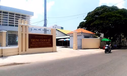 Bat nguyen Truong phong Tai chinh Trung tam Y te tham o 6 ty