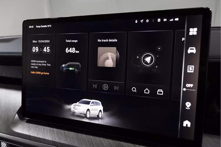 Tank 500 cũng có cần số điện tử, ghế trước chỉnh điện bọc da Nappa, điều hòa tự động 3 vùng, hệ thống âm thanh 12 loa Infinity và cửa sổ trời toàn cảnh. Với 11 chế độ địa hình cùng khóa vi sai điện tử trên cả hai cầu, mẫu SUV này hứa hẹn sẽ mang lại khả năng off-road đáng gờm. 