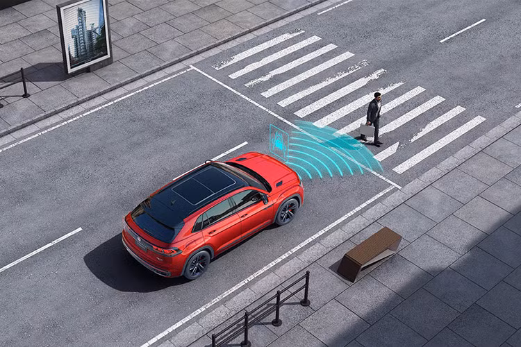 Chi tiết về động cơ chưa được tiết lộ, tuy nhiên Teramont X sử dụng hộp số ly hợp kép DSG 7 cấp thế hệ mới mang lại khả năng truyền mô-men tối ưu, giúp sang số mượt, tăng sự êm ái, thoải mái, đồng thời nâng cao khả năng truyền lực khi leo dốc, chở tải và tăng tốc.