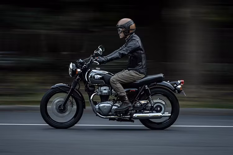 Meguro Seisakusho là thương hiệu xe máy được thành lập vào năm 1924, sau đó được Kawasaki tiếp quản vào năm 1960. Những mẫu xe mang tên Meguro tới nay vẫn được duy trì nhưng không có thay đổi về thiết kế, chỉ được nâng cấp thêm về tính năng và động cơ.