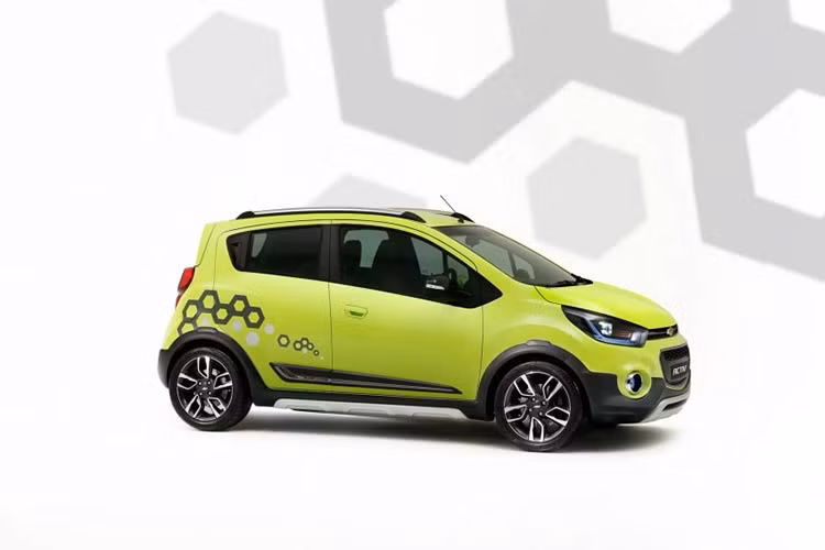 Được biết, cả hai lựa chọn động cơ này sẽ đi kèm hộp số tự động hoặc sàn 5 cấp. Nếu đi vào sản xuất thương mại, nó sẽ trở thành đối thủ cạnh tranh của; Hyundai i20 Active, Fiat Avventura và Toyota Etios Cross tại thị trường Ấn Độ.