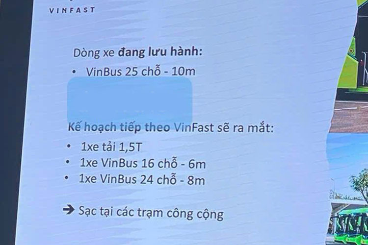 VinFast sap co oto tai, minibus 16 cho chay dien dau Ford Transit-Hinh-2