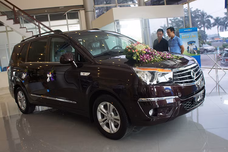 Các mẫu xe chính hãng của SsangYong tại Việt Nam đều được bảo hành xe trong điều kiện thông thường khi có lỗi do nhà sản xuất. Thời gian bảo hành của xe sẽ có thời gian 36 tháng kể từ ngày giao xe hoặc 100.000 km tùy vào điều kiện nào đến trước.