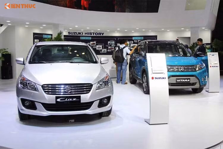 Trong tháng 5/2018 vừa qua, hãng xe ôtô Suzuki tại Việt Nam có doanh số xe bán ra thị trường giảm "cực mạnh". Theo báo cáo từ Hiệp hội các nhà sản xuất ôtô Việt Nam (VAMA), trong tháng vừa qua có 2 mẫu xe ôtô của Suzuki lọt vào top xe bán chậm nhất đó là. Đặc biệt doanh số của tất cả các mẫu xe du lịch của hãng này cộng lại chỉ đạt 6 chiếc.