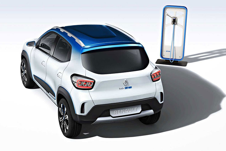 Mẫu concept K-ZE đã từng ra mắt trước đây trông giống một chiếc Kwid đến từ tương lai, với thiết kế phía trước và phía sau nổi bật và một màu sơn hai tông, mặc dù chúng ta chưa biết được có bao nhiêu chi tiết phong cách thế này sẽ còn tồn tại ở phiên bản sản xuất thương mại.