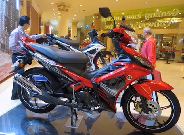 Đây là dòng sản phẩm mang lại tên tuổi cho Exciter nói riêng và Yamaha tại Châu Á. Theo đại diện Yamaha tại Malaysia cho biết, việc ra mắt mẫu 135LC 2016 tại Malaysia sẽ giúp hãng khai thác thị trường này một cách hiệu quả hơn.