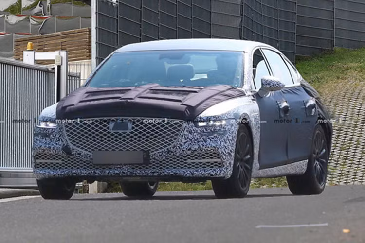 Genesis G80 2020 sẽ ra mắt tại Hàn Quốc vào tháng 9/2019 trước khi ra mắt toàn cầu, giám đốc điều hành Manfred Fitzgerald cho biết công chúng sẽ thấy được sự trưởng thành trong ngôn ngữ thiết kế của Genesis.