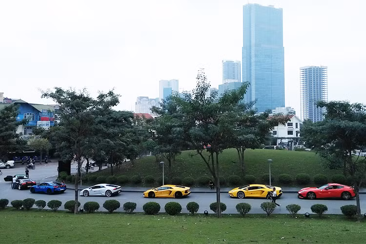 Vào ngày cuối (8/3), đoàn xe sẽ di chuyển từ Quảng Bình về Đà Nẵng với quãng đường khoảng 235km. Tại đây, các thành viên sẽ có khoảng thời gian nghỉ ngơi và tiệc tổng kết. Hai ngày cuối di chuyển từ Ninh Bình về Đà Nẵng được đánh giá là khó khăn nhất của Car &amp; Passion 2018.