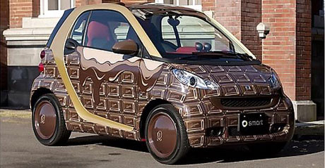 Một chiếc Smart dành cho cặp đôi tình nhân "hảo ngọt" nhất thế giới.