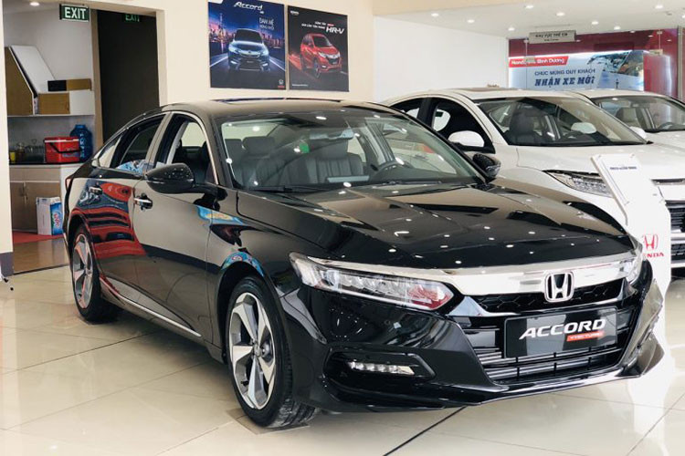 Cụ thể, mẫu xe bán ế ẩm nhất thị trường Việt Nam trong tháng 3/2025 vẫn là Honda Accord. Trong tháng vừa qua, hãng Honda chỉ bán được 5 chiếc Accord cho người Việt, tăng trưởng 150%. Doanh số cộng dồn trong quý I năm 2025 của mẫu sedan hạng D này cũng chỉ đạt 12 chiếc.