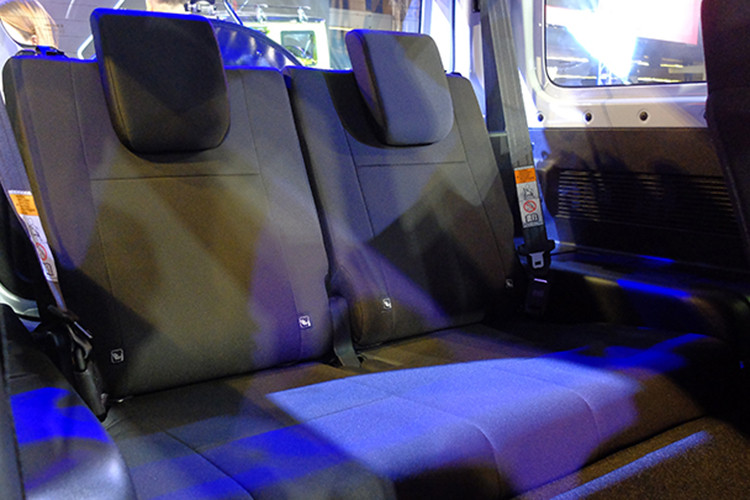 Nằm bên dưới nắp capô của Suzuki Jimny 2019 tại thị trường Philippines là động cơ xăng 4 xi-lanh, dung tích 1,5 lít, sản sinh công suất tối đa 100 mã lực tại tua máy 6.000 vòng/phút và mô-men xoắn cực đại 130 Nm tại tua máy 4.000 vòng/phút. Động cơ kết hợp với hộp số sàn 5 cấp hoặc tự động 4 cấp.