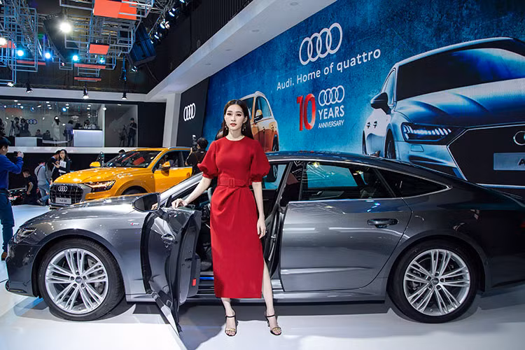 Theo Ban tổ chức, VMS 2018 có sự góp mặt của 15 hãng xe thuộc VAMA, VIVA gồm có: Audi, Chevrolet, Ford, Jaguar, Honda, Land Rover, Lexus, Maserati, Mercedes-Benz, Mitsubishi Motors, Nissan, Subaru, Toyota, Volkswagen và Volvo cùng 2 hãng xe thương mại và xe chuyên dụng là DCar Limousine và Eicher và FioriI.