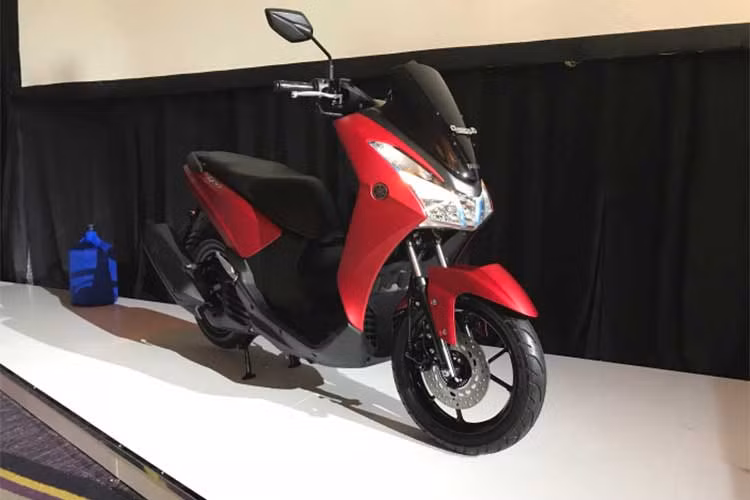 Gần một tháng sau khi "đối thủ" Honda ra mắt mẫu xe PCX thế hệ mới tại các thị trường trong khu vực Đông Nam Á, Yamaha ngay lập tức đáp trả khi bổ sung lựa chọn mới cho người tiêu dùng tại Indonesia với mẫu xe ga Yamaha Lexi 125 hoàn toàn mới.
