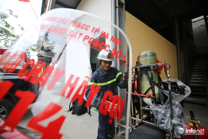 Hiện nay Phòng Cảnh sát PCCC Số 1 đã hoàn thiện 02 xe máy được cải tạo đưa vào thường trực sẵn sàng chiến đấu.