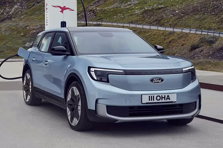 Ford huy bo ke hoach san xuat xe SUV dien, chuyen sang xe Hybrid-Hinh-2