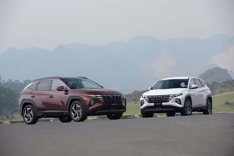 Can canh Tucson 2022 chinh hang, cao nhat hon 1 ty tai Viet Nam