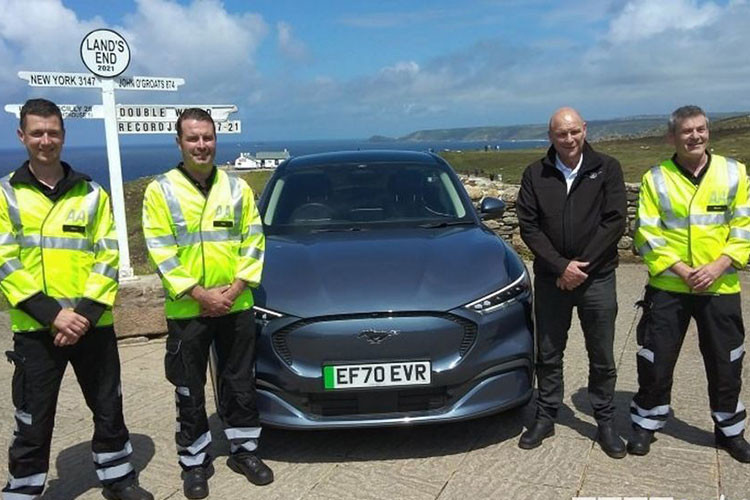 Đội ngũ lập kỷ lục đã chia sẻ với: “Kỷ lục này nhằm chứng minh rằng ôtô điện hiện đã phù hợp đối với tất cả mọi người. Không chỉ dành cho các chuyến đi ngắn trong đô thị đến cơ quan, cửa hàng hoặc như một chiếc xe thứ hai, mà còn có thể cho các hành trình dài xuyên quốc gia trong thực tế. Chúng tôi đã chứng minh rằng, với chiếc xe này, bạn có thể đạt đến điểm giới hạn.