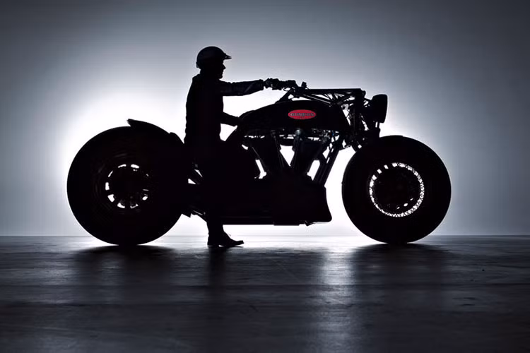 350.000 USD ( Khoảng gần 10 tỷ đồng) là mức giá khởi điểm của Gunbus 410. Hiển nhiên với giá niêm yết đó, nó thậm chí còn đắt hơn cả siêu xe Ferrari F12 Berlinetta (316.000$) và được sản xuất "cực kỳ giới hạn".