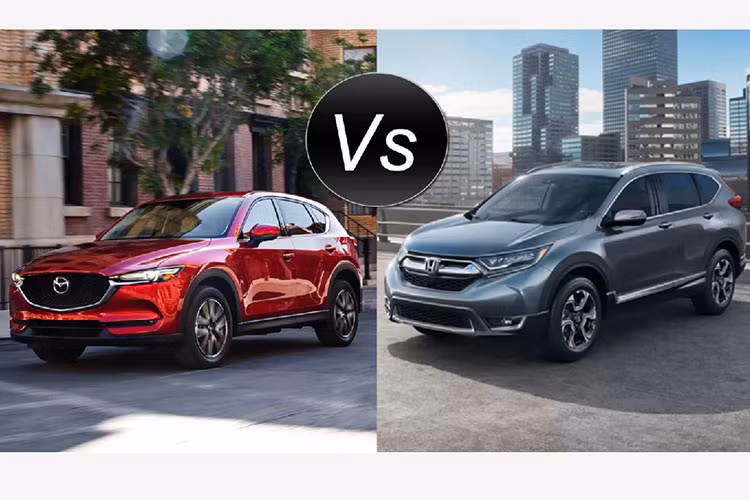 Mẫu crossover cỡ nhỏ Honda CR-V 2017 trong thời gian qua đã liên tục ra mắt các thị trường Đông Nam Á như Thái Lan và Indonesia. Trong khi đó, đối thủ cạnh tranh trực tiếp của Honda CR-V 2017 là Mazda CX-5 2017 thế hệ mới phải chờ vài tháng nữa mới cập bến Đông Nam Á.